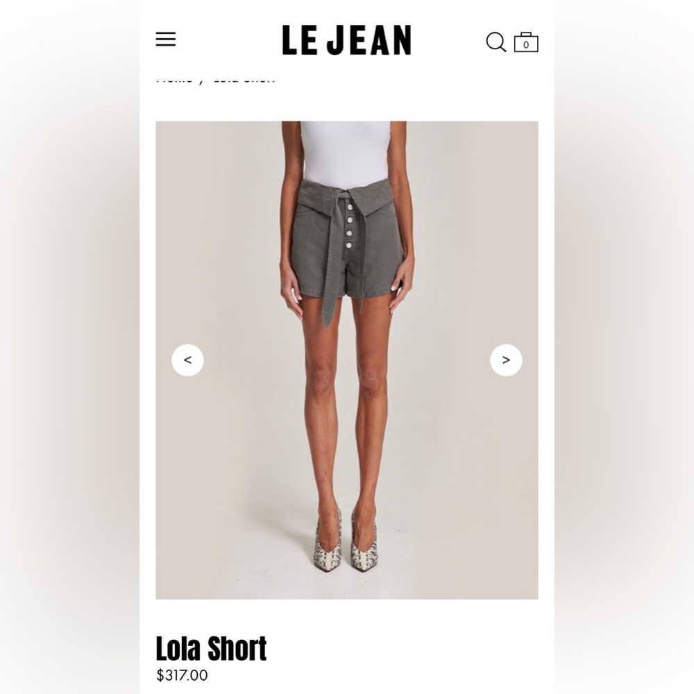 LE JEAN LOLA SHORT SIZE 25